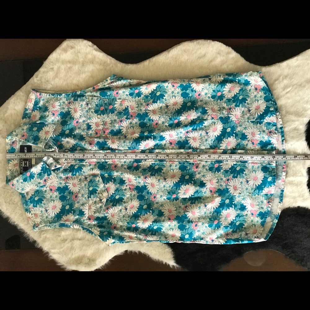Sleeveless cowgirl shirt